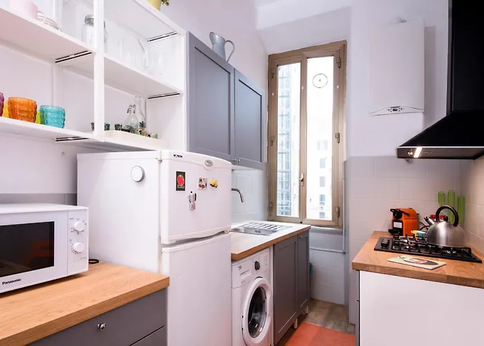 Interno 6 San Pietro